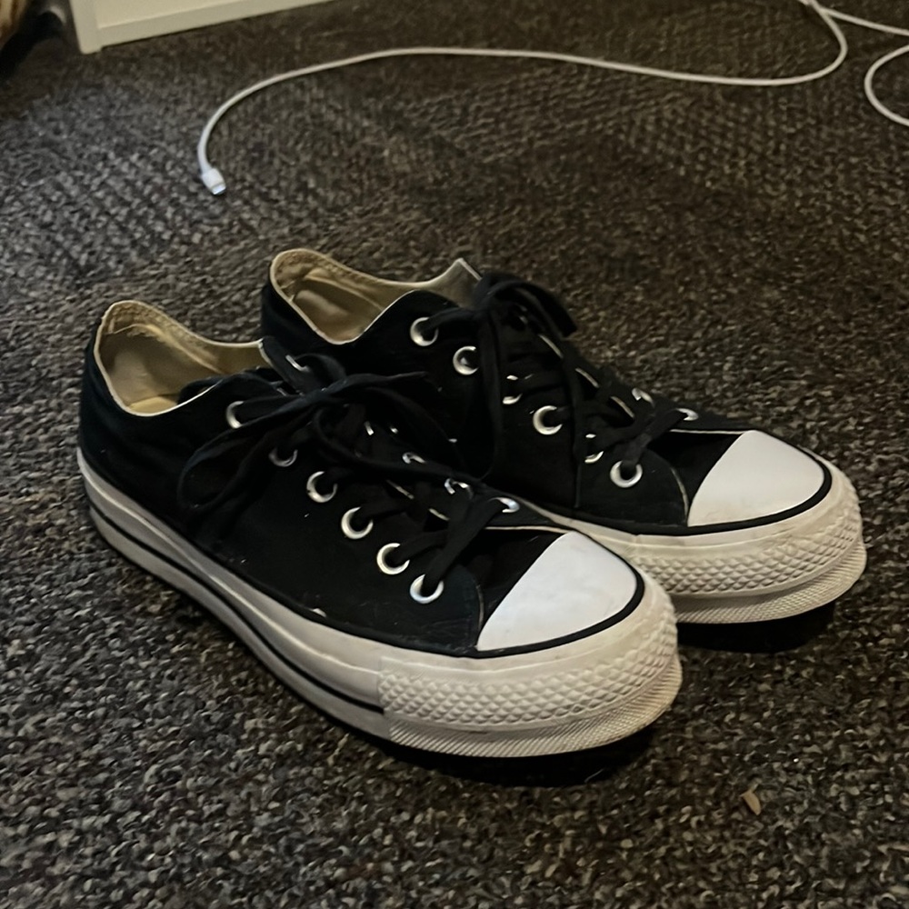 Platform Converse - image 1